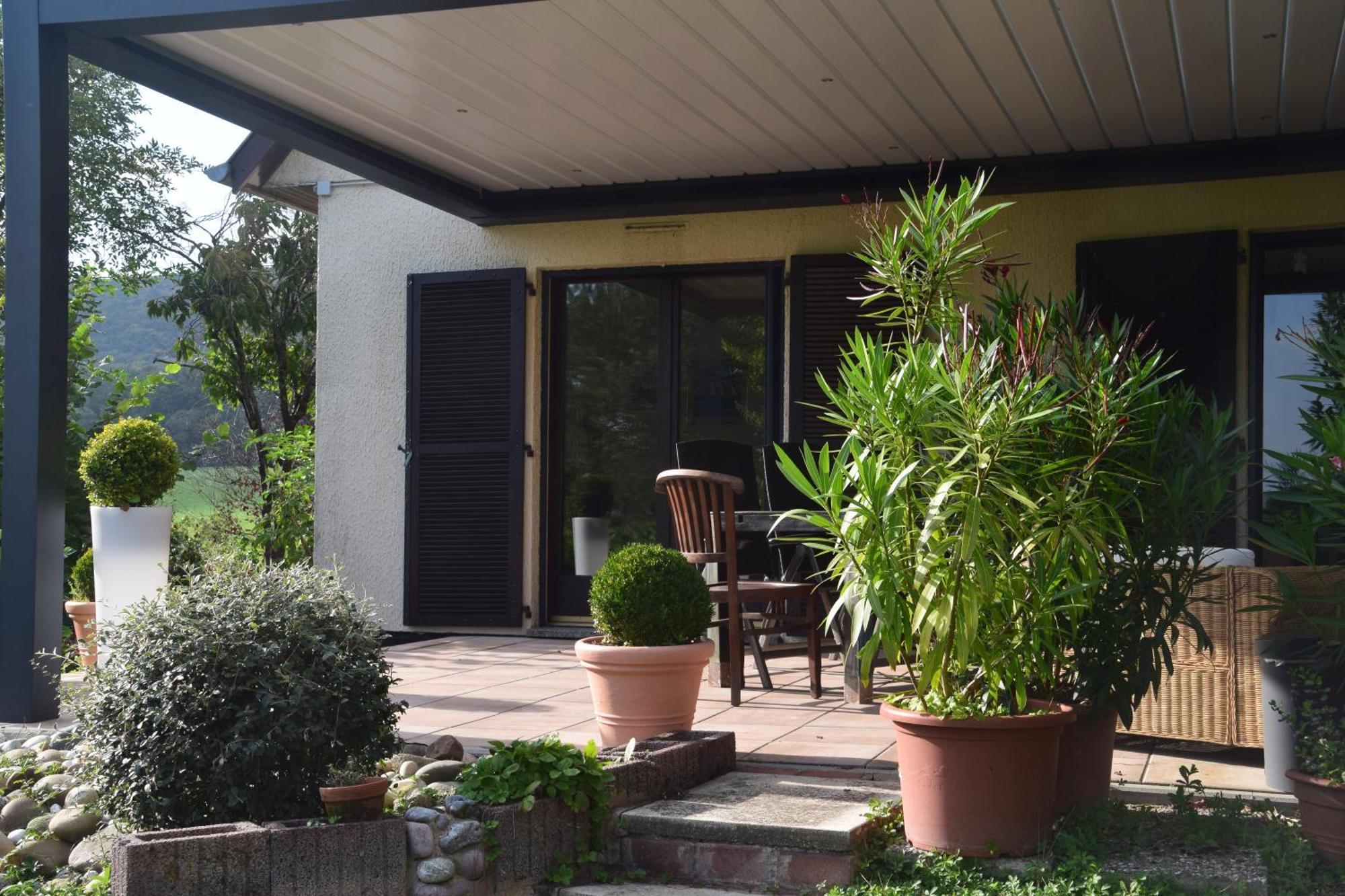 La Maison Des Roses Hébergement de vacances *